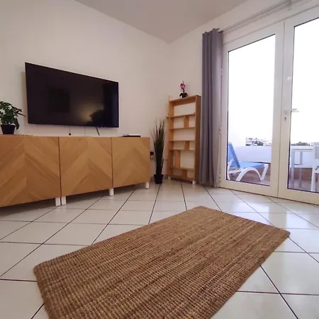 Apartamento Oasis - Gin Tonic *